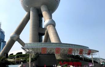 Oriental Pearl TV Tower Image