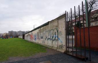 Berlin Wall Memorial Image