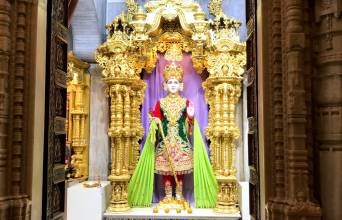BAPS Shri Swaminarayan Mandir Image