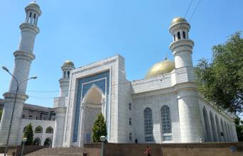 Almaty Central Mosque Image
