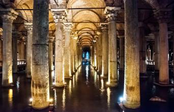 Basilica Cistern Image
